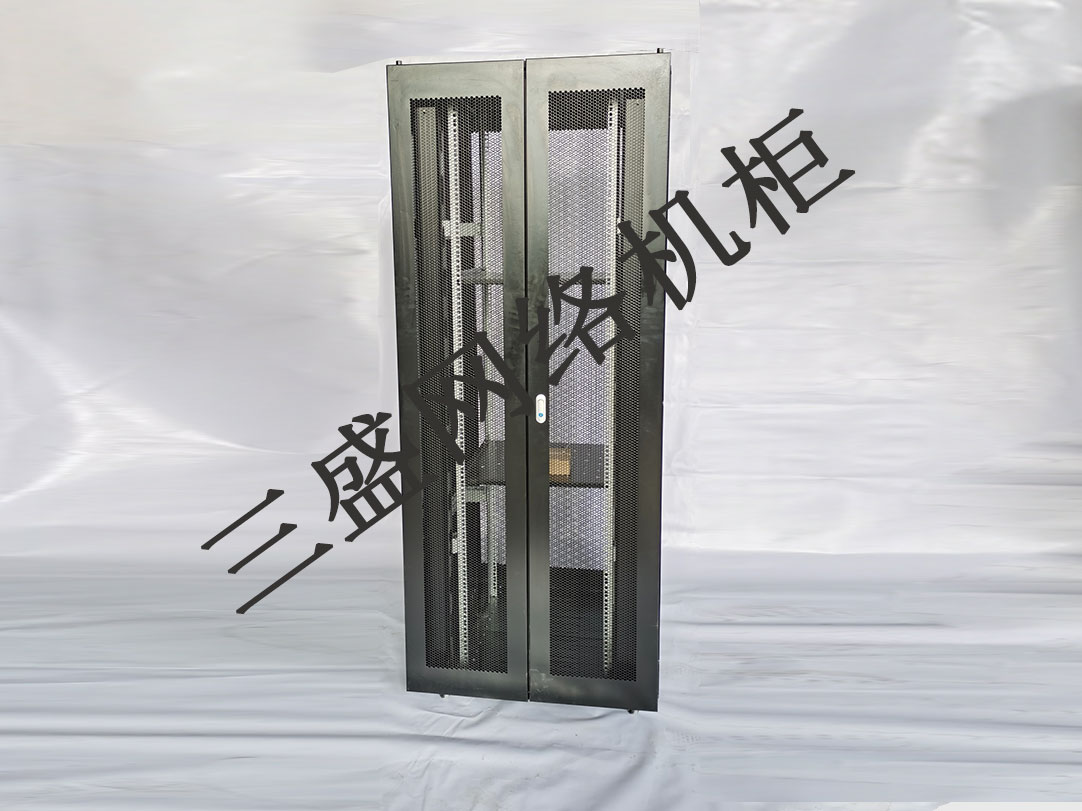 如何整理網絡機柜